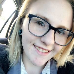 Meet your Posher, Alyssa